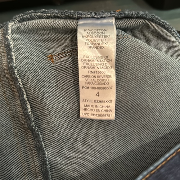 Democracy Absolution Dark Indigo Itty Bitty Boot Cut Jeans - Size 4 - NWOT - Picture 7 of 7